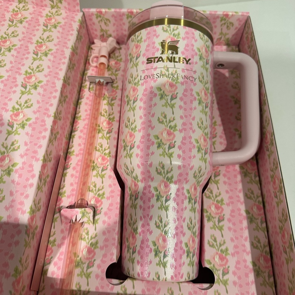 BRAND NEW- Love Shack Fancy Stanley 40oz Quencher Tumbler- Blooming Heirloom
